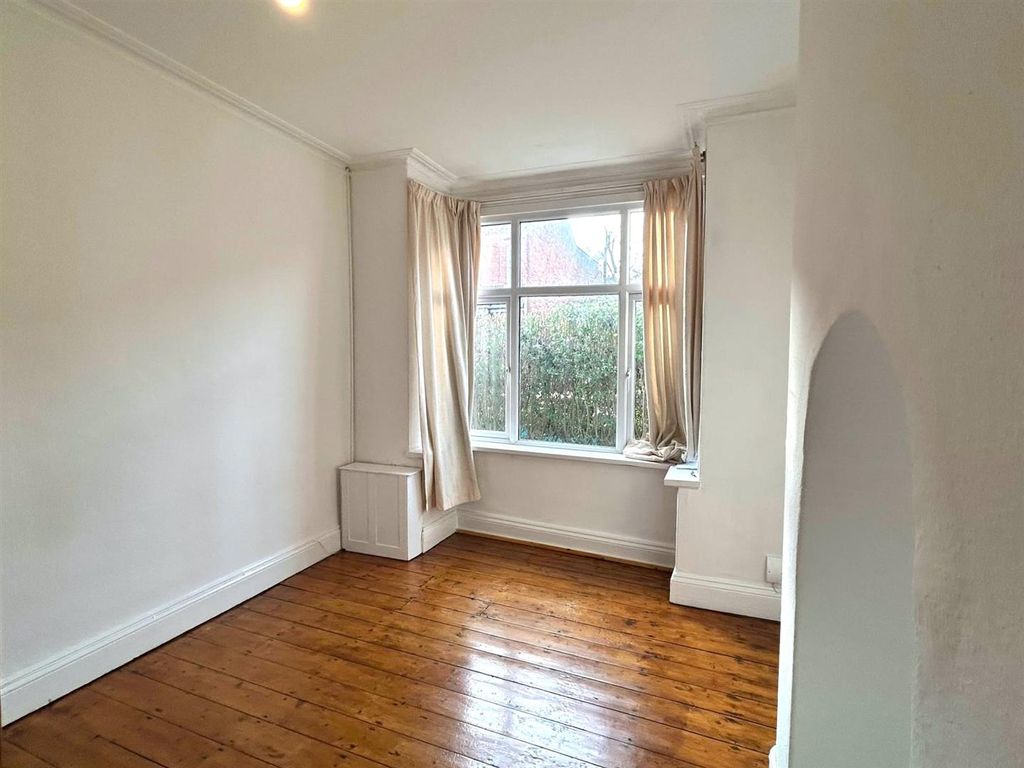 Property photo 3 of 12 474465095_1173593167617415_5219566769105148084_N.J