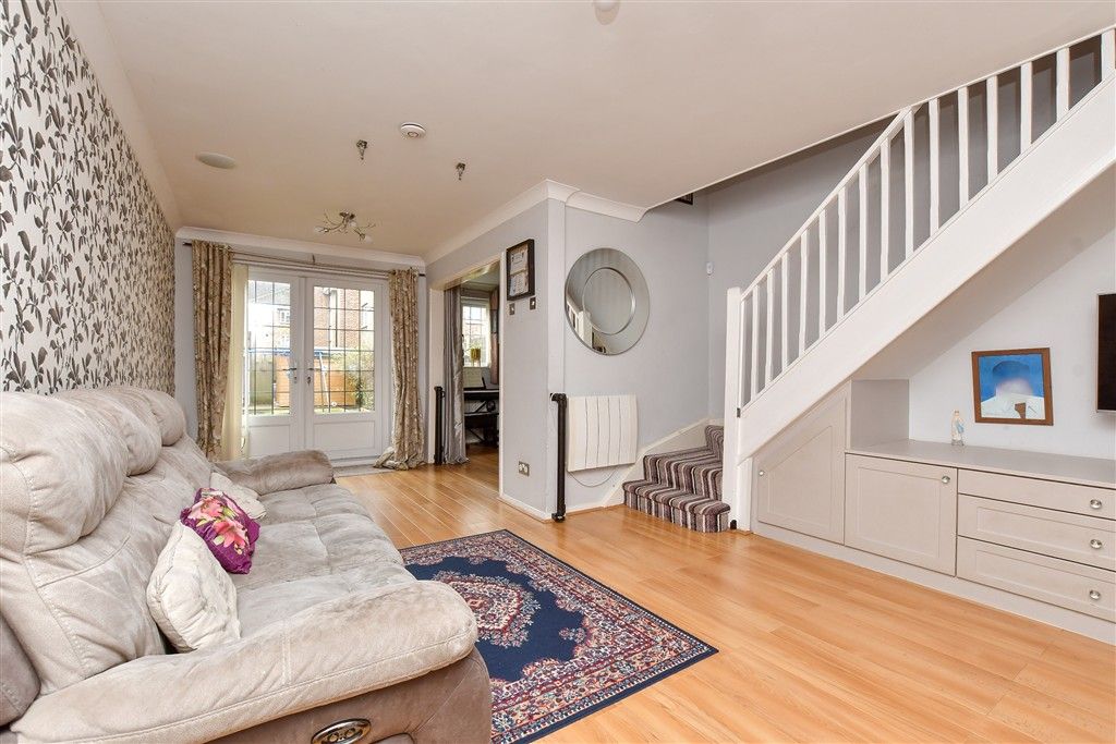 Property photo 3 of 9 Lounge/Diner