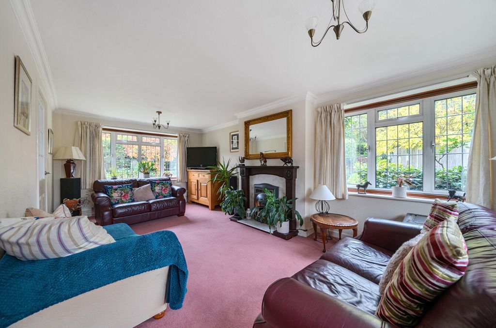 Property photo 3 of 23 1361654-36-68Ed2B...