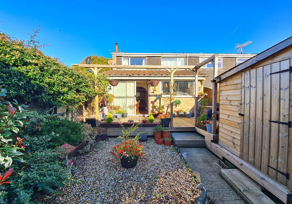 Property photo 2 of 21