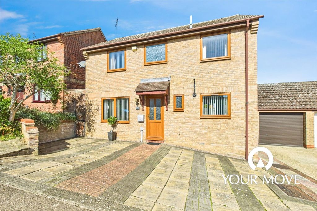 Property photo 1 of 18 Picture No. 01