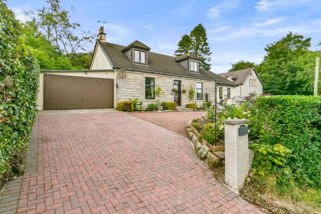 Property photo 1 of 43