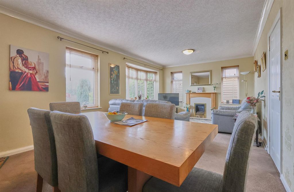 Property photo 2 of 12 Through Lounge Dining Room To Front