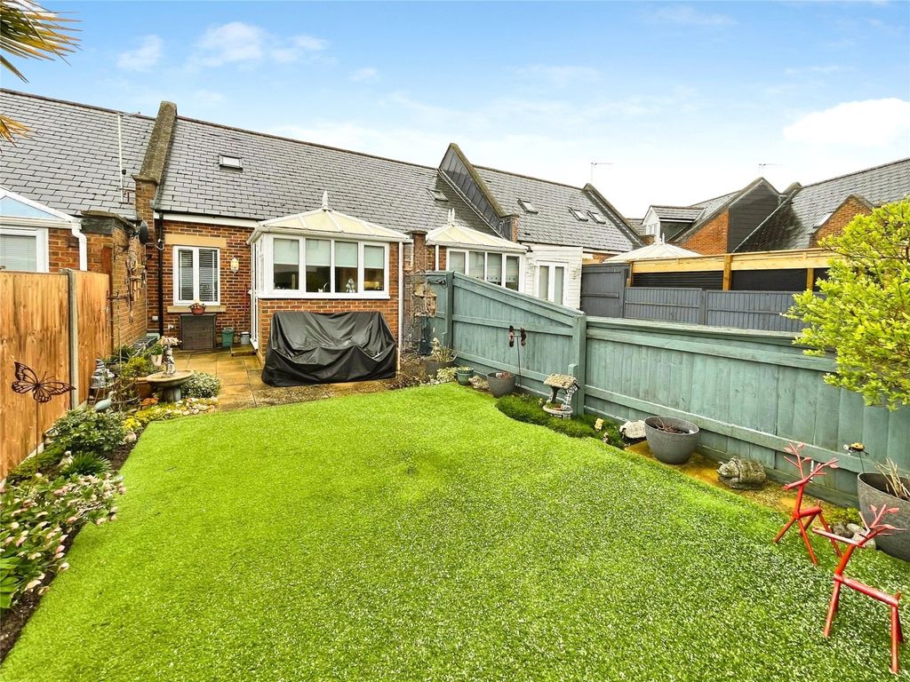 Property photo 3 of 19 Picture No. 20