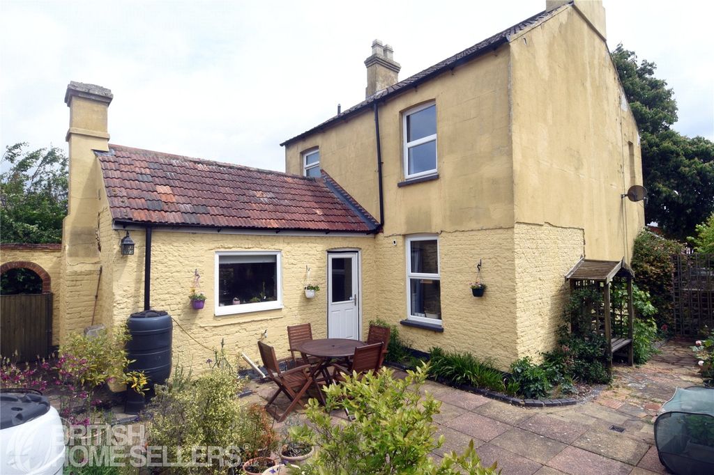 Property photo 1 of 15 Picture No. 16