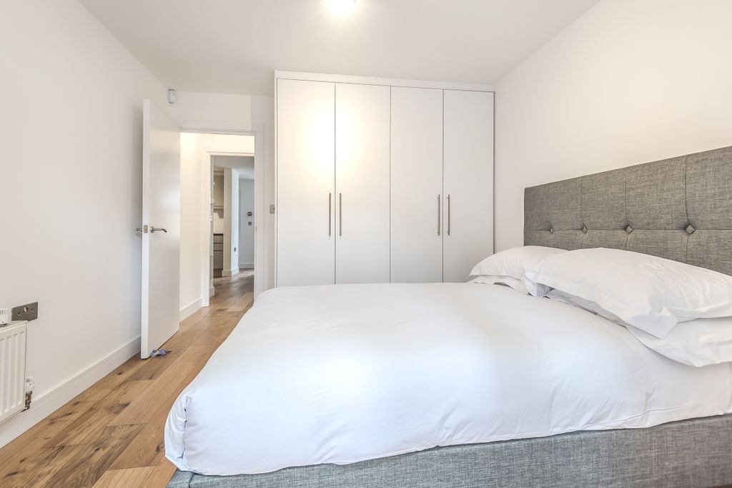 Property photo 2 of 7 476631 (6)
