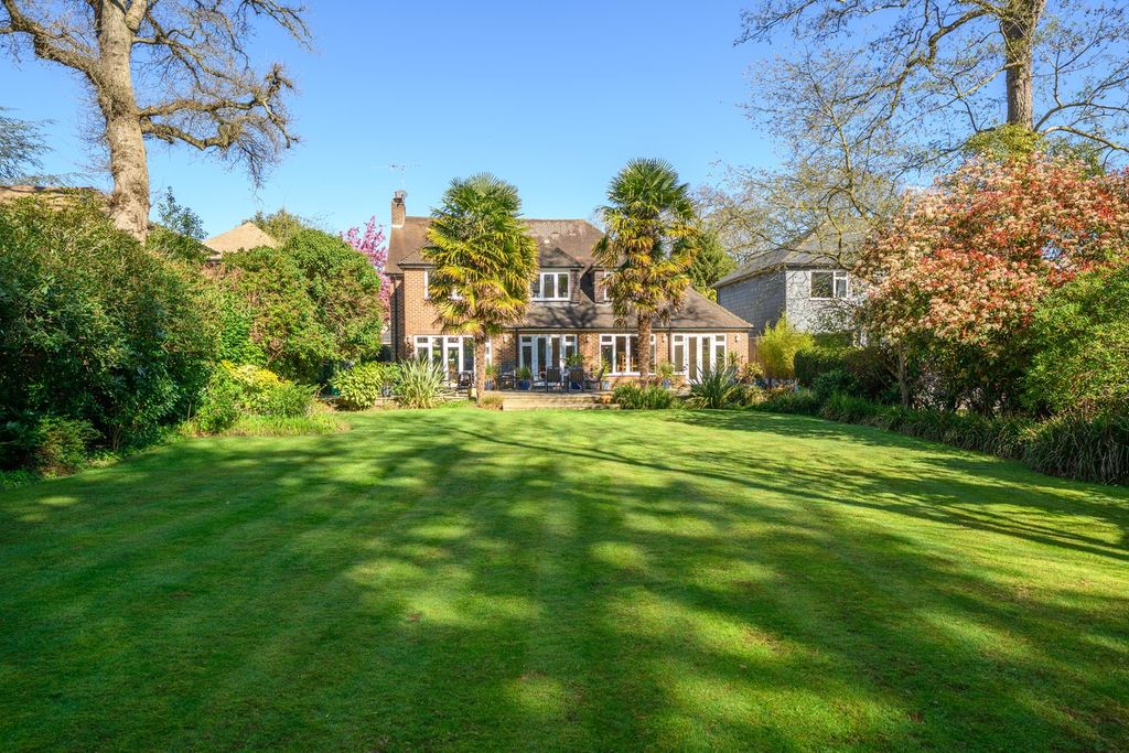 Property photo 1 of 23