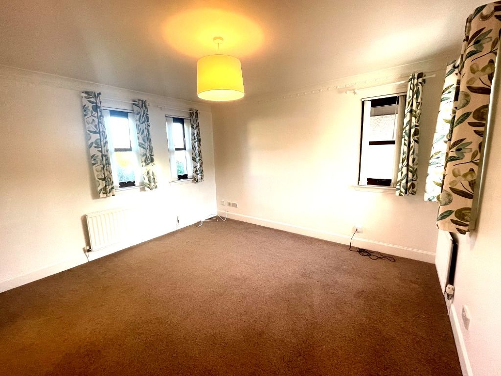 Property photo 2 of 11 Photo 2