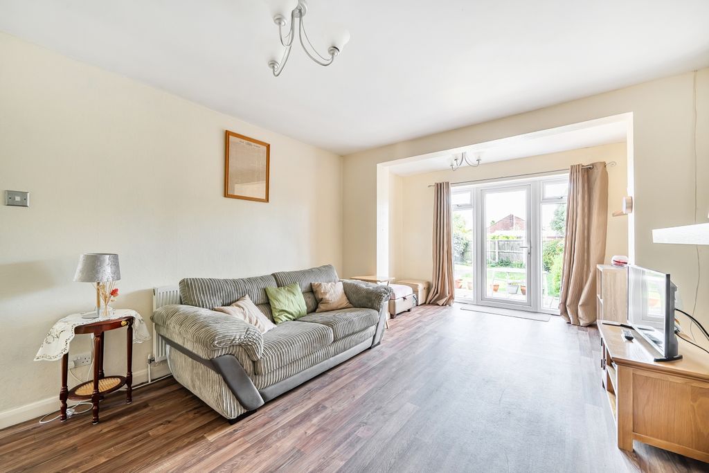 Property photo 3 of 25 1499828-7-6A6B738E4Db04