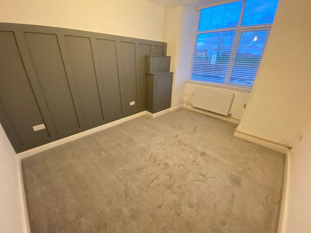 Property photo 1 of 8 Image