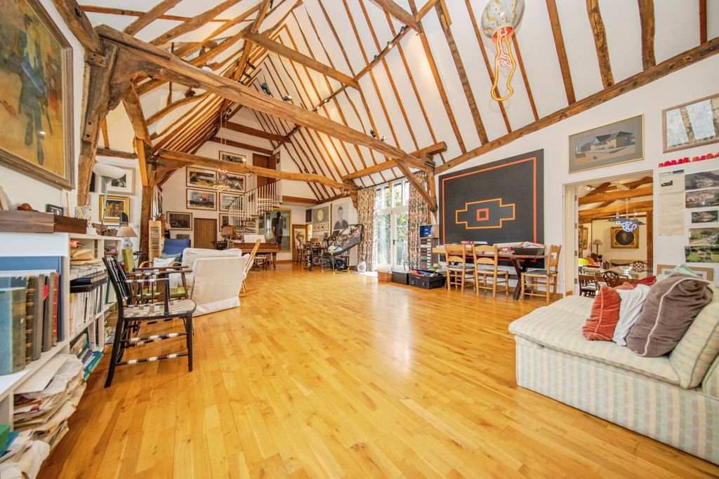 Property photo 3 of 55 Barn