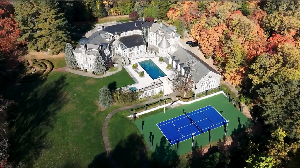 Property photo 1 of 20