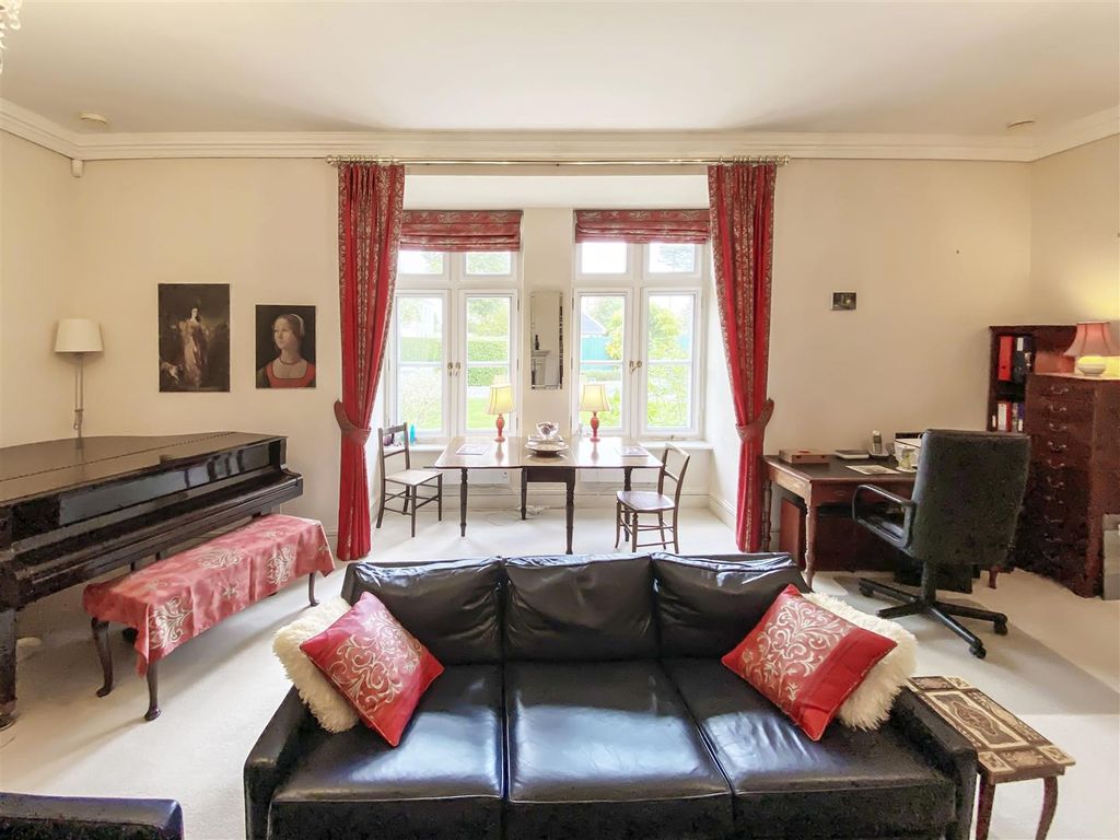 Property photo 3 of 24 Image00026.Jpg