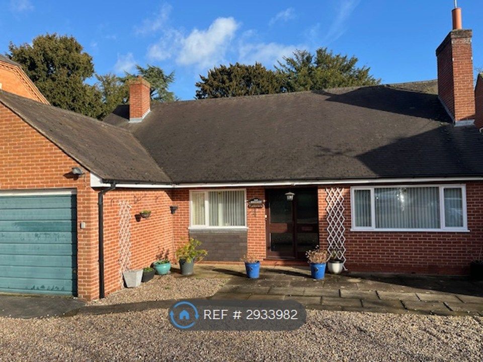 Property photo 2 of 35