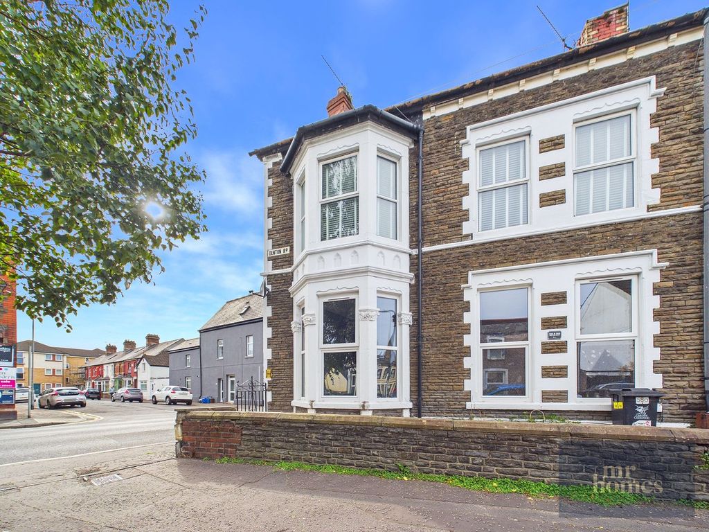 Property photo 1 of 33