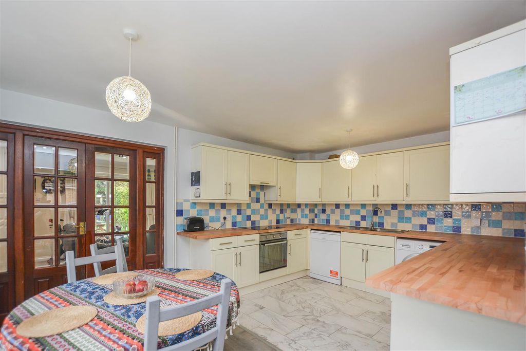 Property photo 3 of 17 Dsc_1040.Jpg