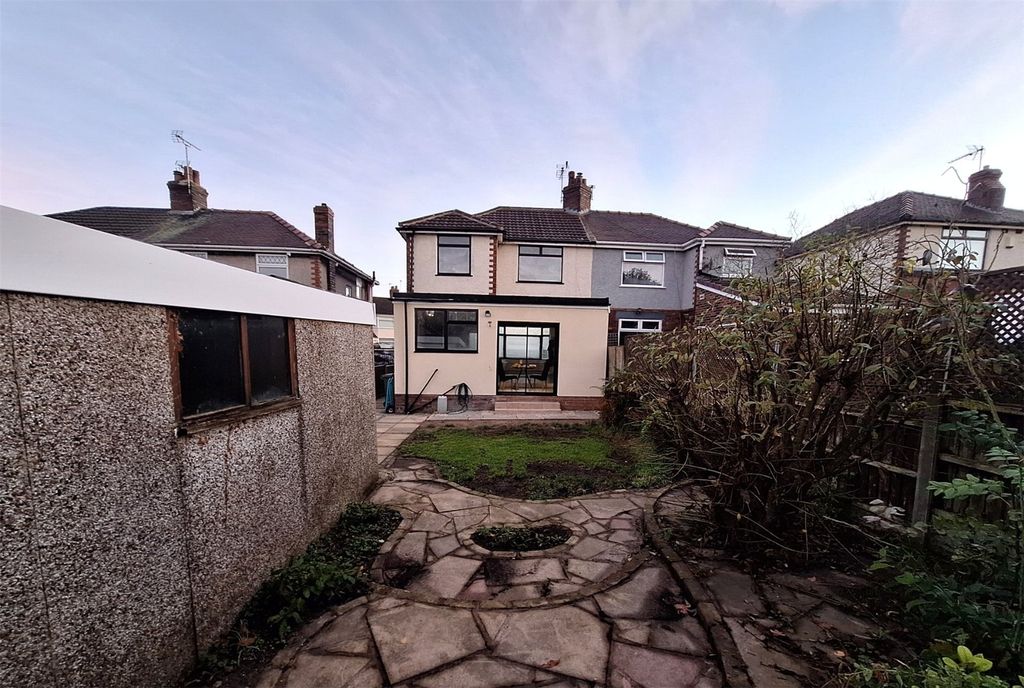 Property photo 2 of 16 Picture No. 19