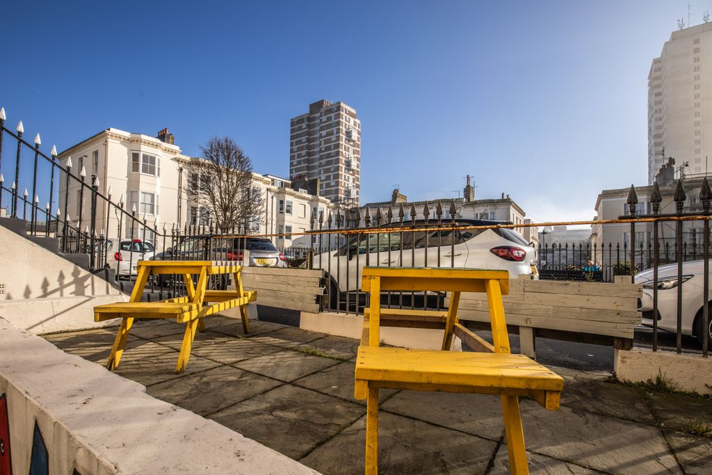 Additional image 9 of 2 bed flat for saleClarence Square, Brighton BN1