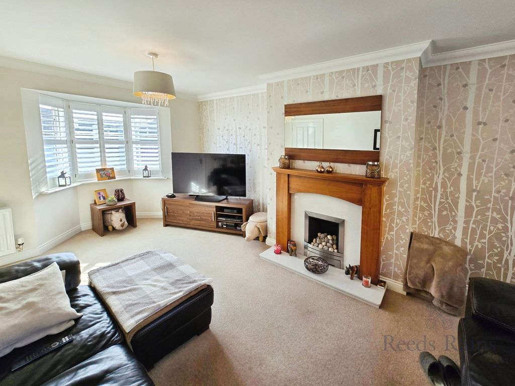 Property photo 2 of 23 Picture No. 01