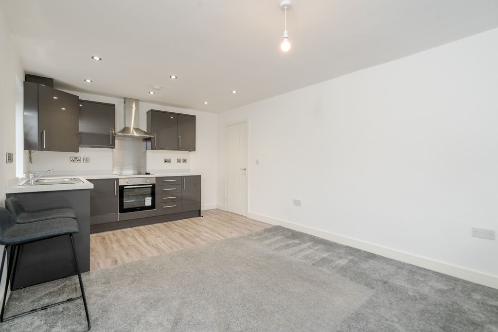 Property photo 2 of 13 2993796