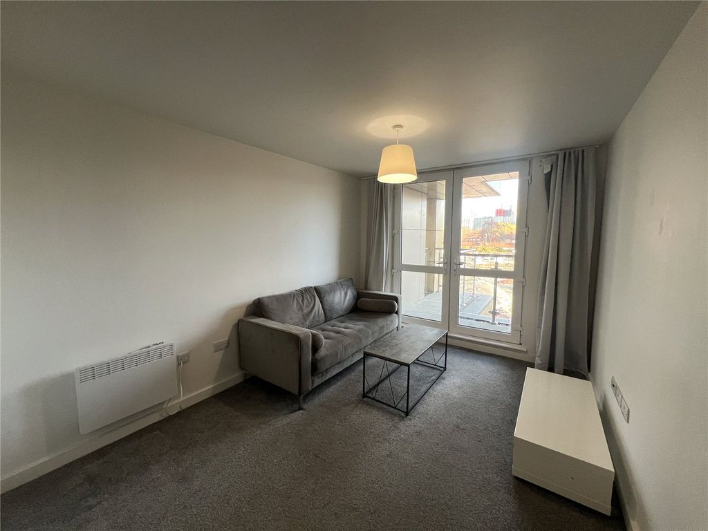 Property photo 2 of 12 Picture No. 03