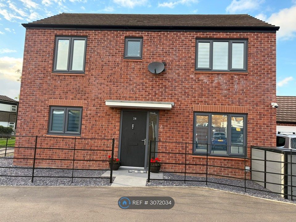 Property photo 2 of 26