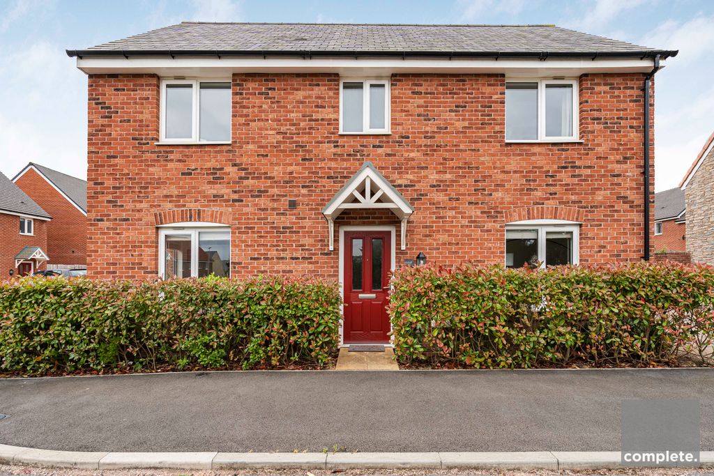 Property photo 1 of 30