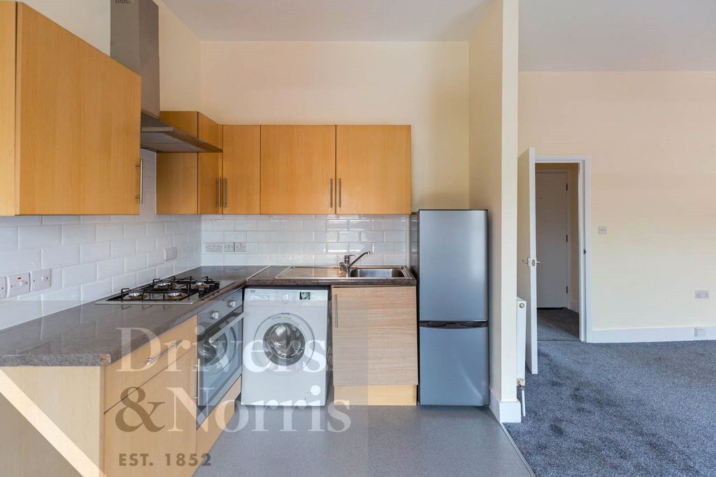 Property photo 2 of 6 Picture No. 07