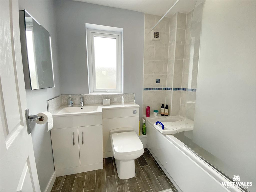 Additional image 9 of 2 bed semi-detached house for saleBufferland Terrace, Pembroke Dock SA72
