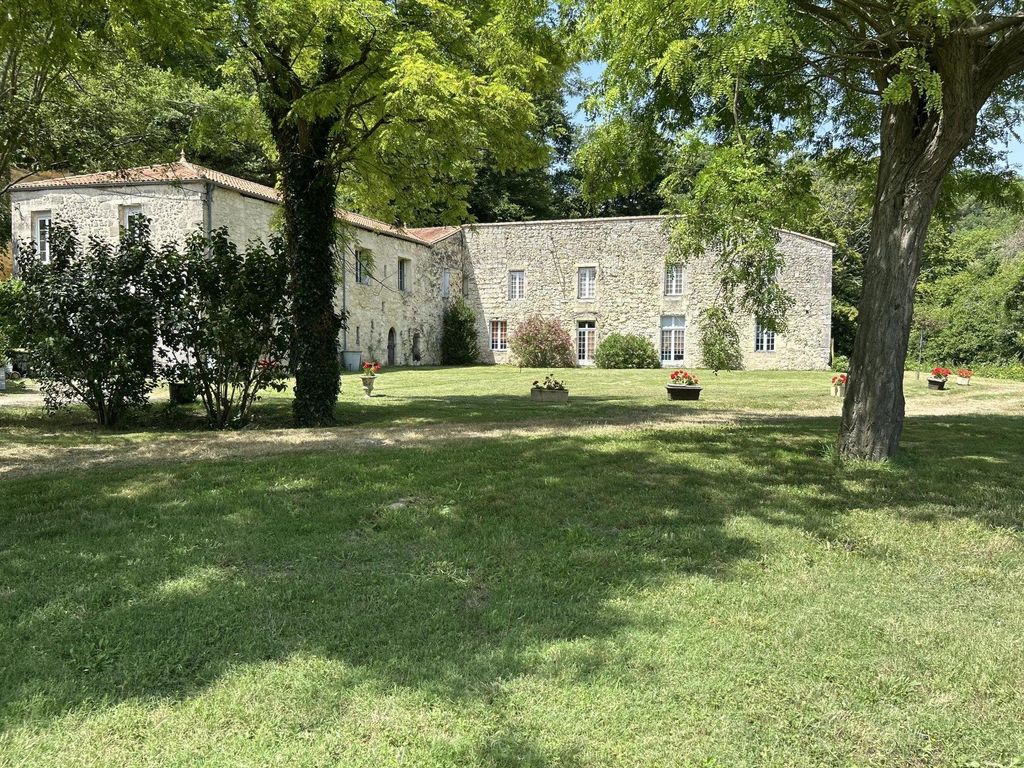 Property photo 1 of 10 Image