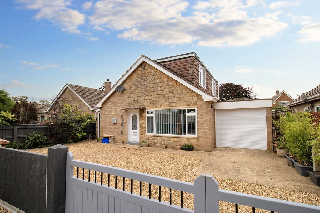 Property photo 1 of 14 3619160