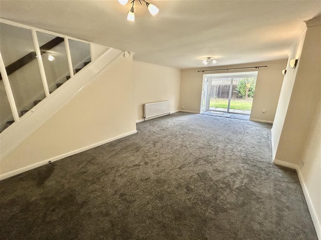 Property photo 2 of 18 Image