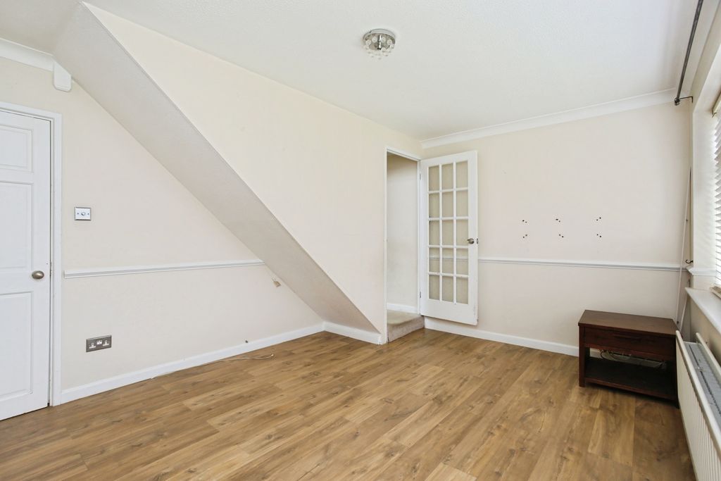 Property photo 2 of 15 Pbox-Img.Jpg