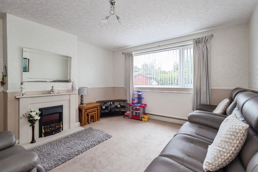 Property photo 3 of 14 Pbox-Img.Jpg