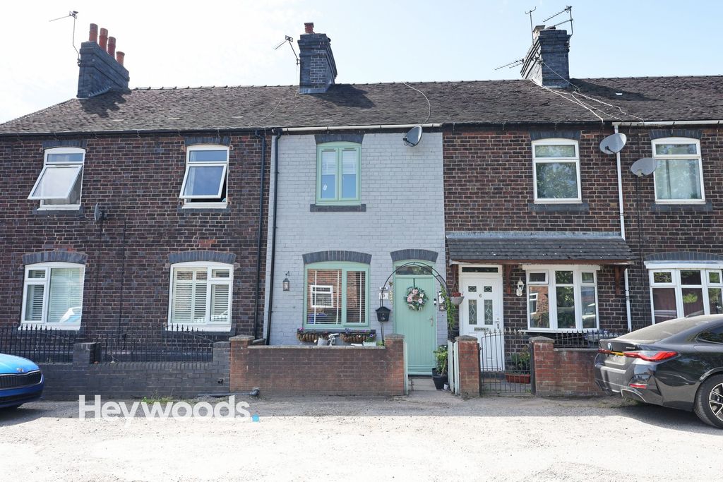 Property photo 1 of 34