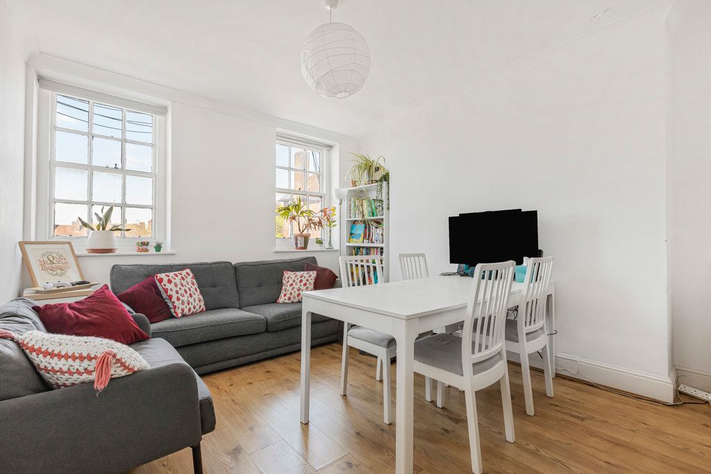 Property photo 1 of 19 Reception Room