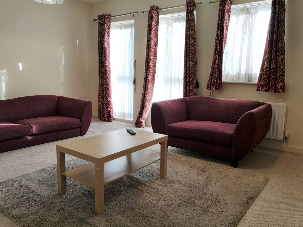 Property photo 3 of 11