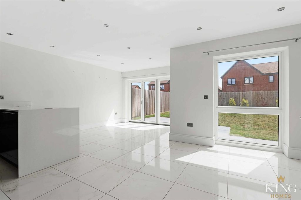 Property photo 2 of 33 King Homes-161.Jpg