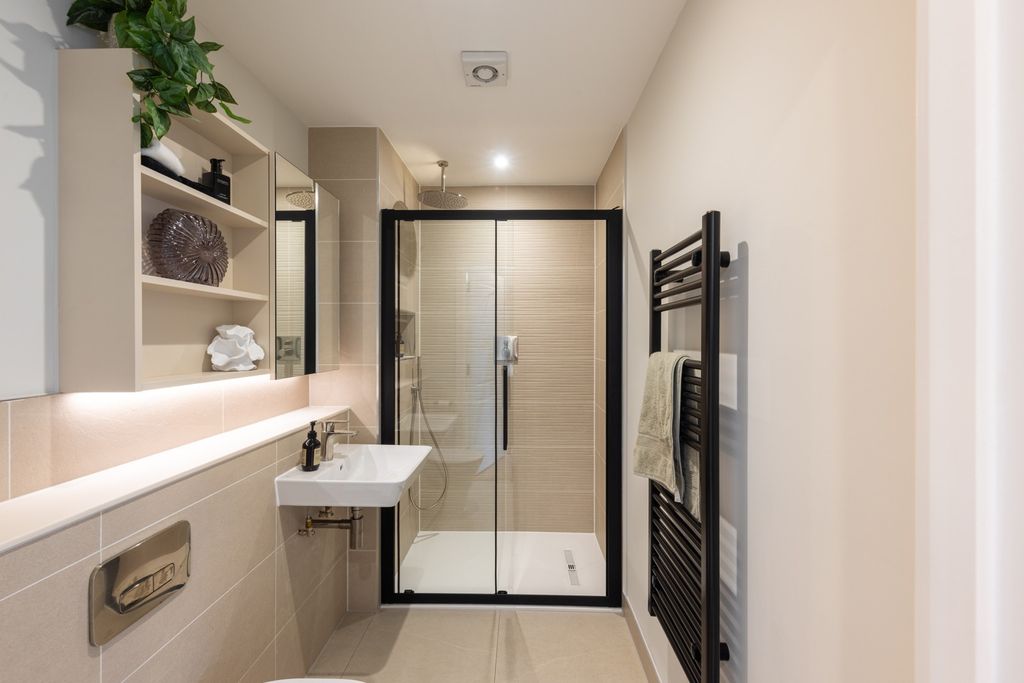 Property photo 3 of 5