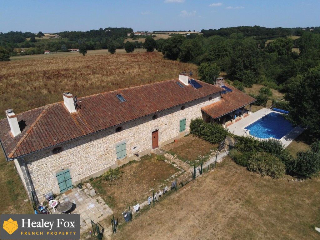 Property photo 2 of 41 2-Exterieur_Drone6A576A6501Cfb