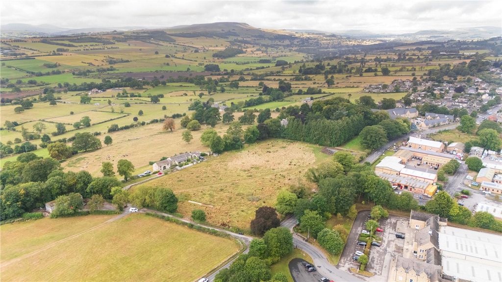 Property photo 2 of 9 Picture No. 05