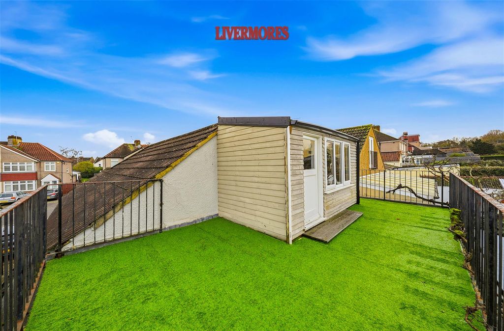 Additional image 5 of 4 bed detached bungalow for saleHeathview Avenue, Crayford, Dartford DA1