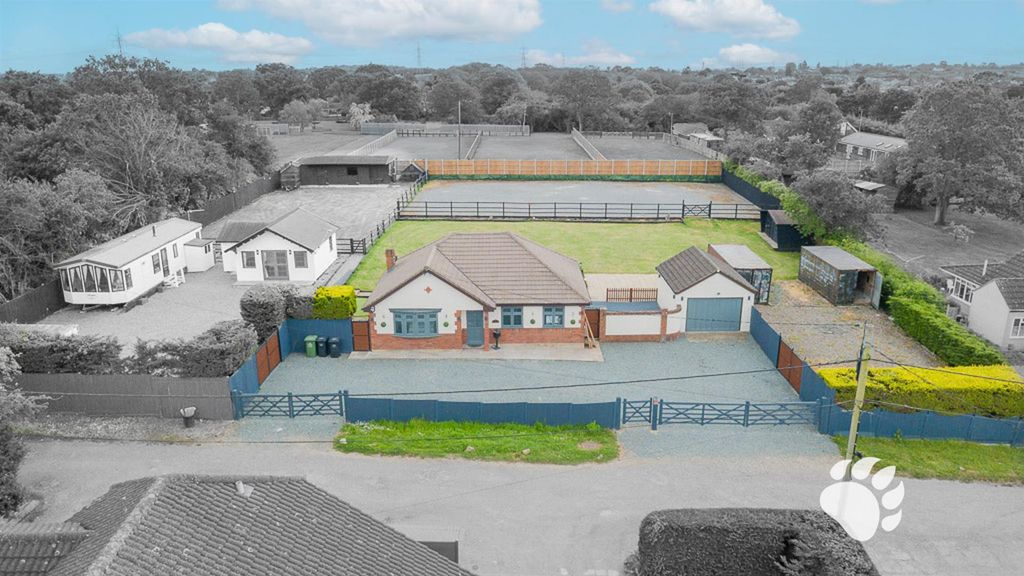 Property photo 1 of 32 Drone Photography