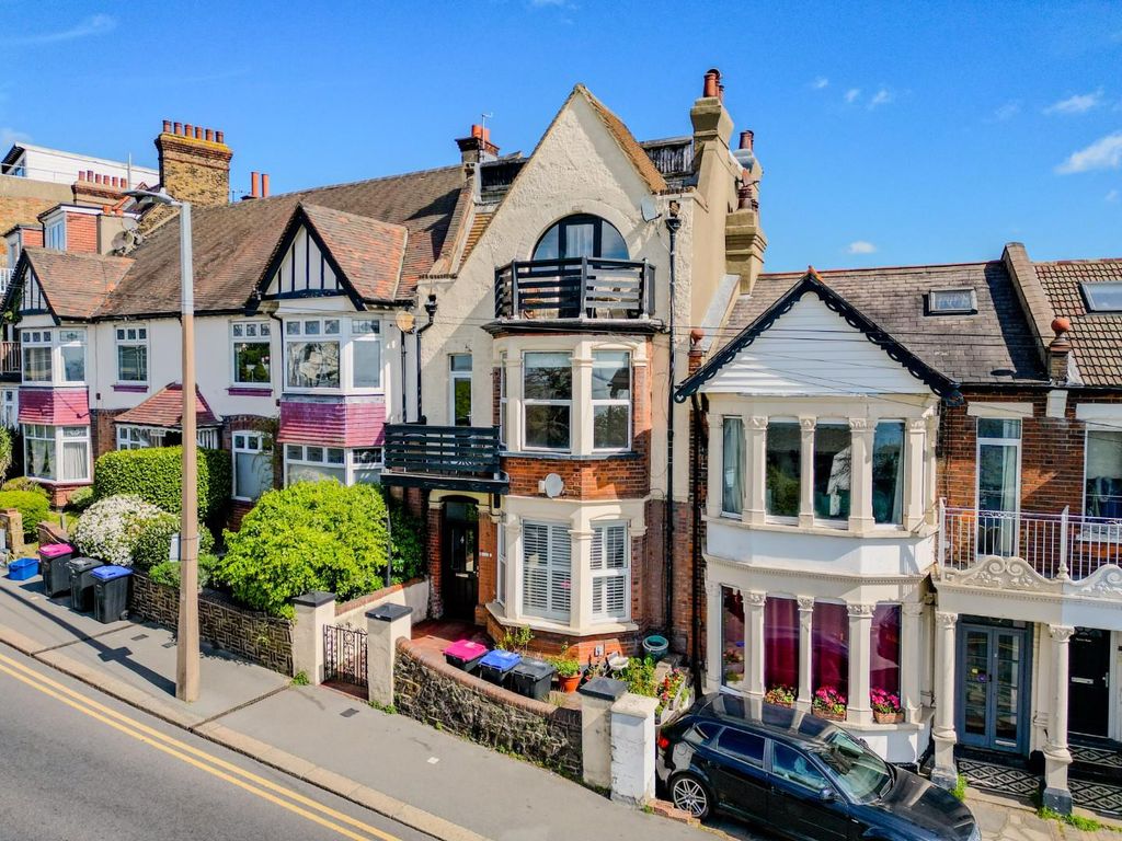 Property photo 1 of 29 Front