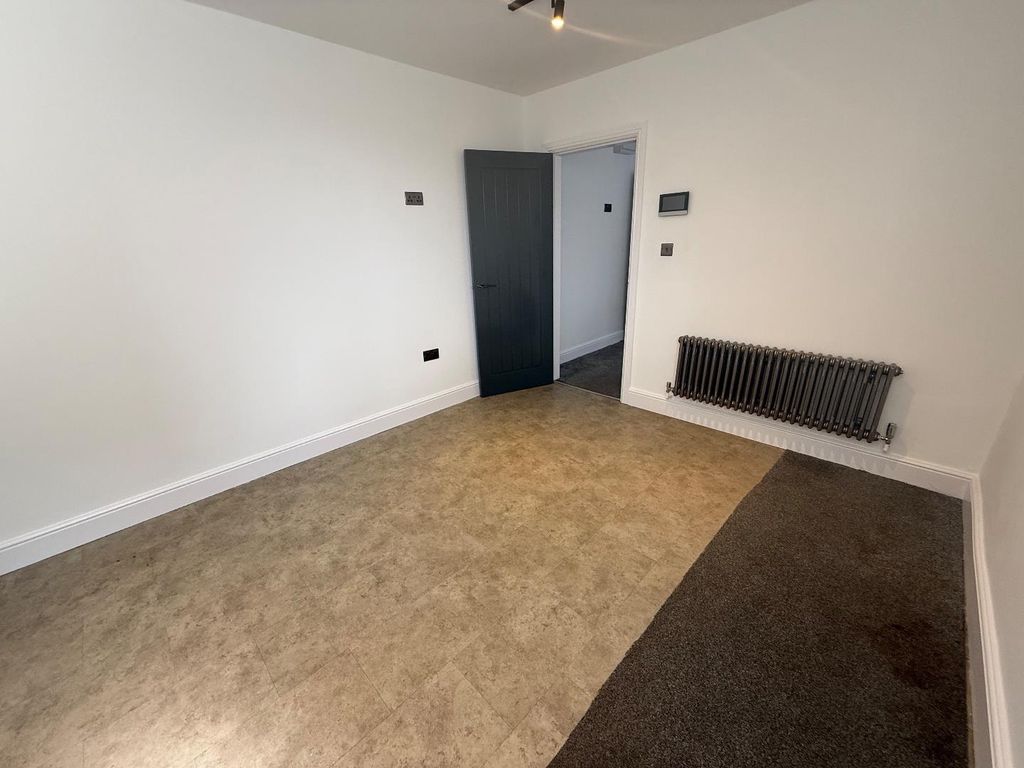 Property photo 3 of 7 Tempimagepvzktv.Jpg