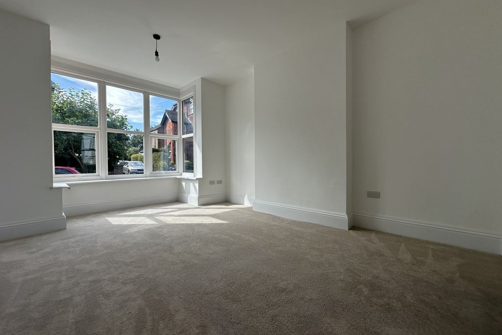 Property photo 2 of 16 Photo 14