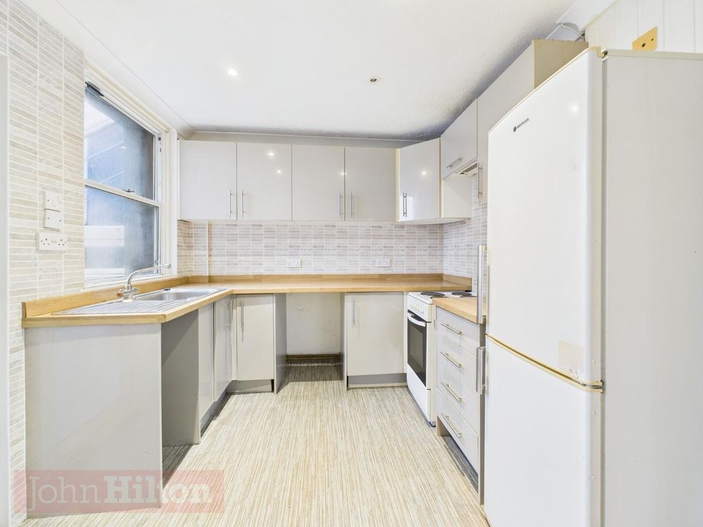 Property photo 2 of 12 Pr0630-Still006.Jpg