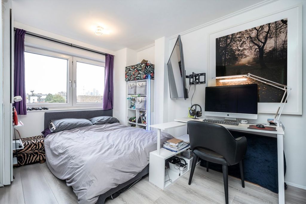 Property photo 3 of 7