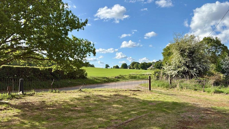 Property photo 2 of 6 Views