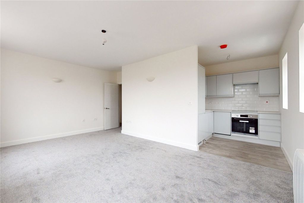 Property photo 3 of 15 Picture No. 04